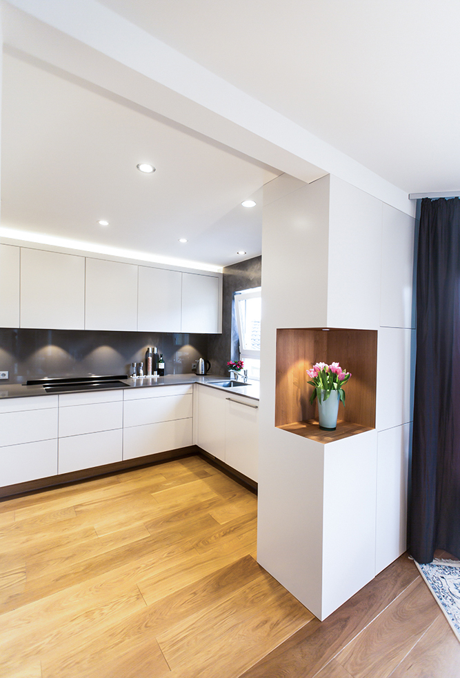 Neue Wohnküche mit Raumteiler in Michelstadt Bild 2